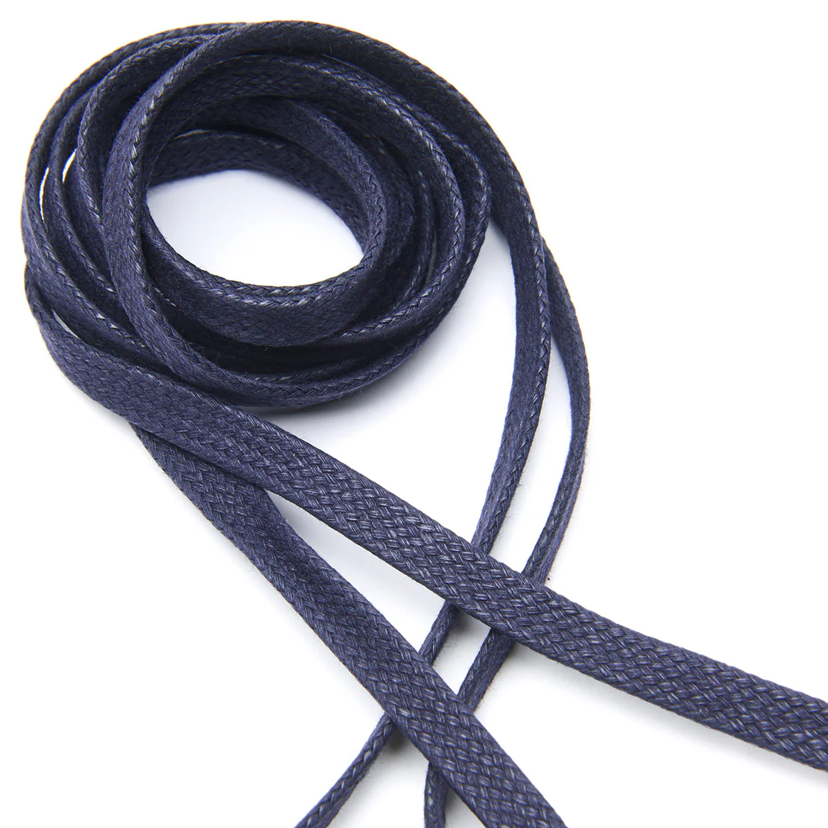 150cm Flat Cotton Waxy Lace (7 eye) - Image 5